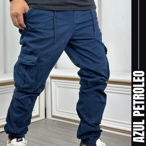 JOGGER EN DRILL TIPO CARGO👖