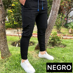 JOGGER EN DRILL TIPO CARGO👖